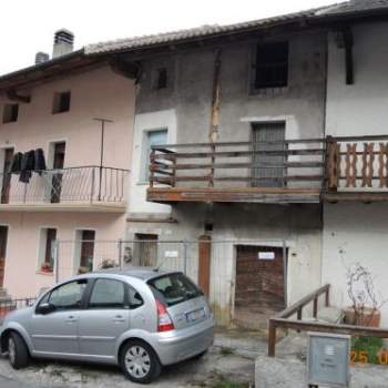 Casa a schiera in vendita a Seren del Grappa (Belluno)