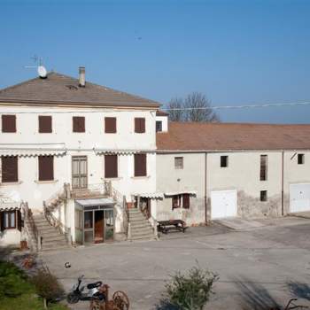 Rustico in vendita a Piove di Sacco (Padova)
