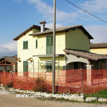 Villa in vendita a Collazzone (Perugia)