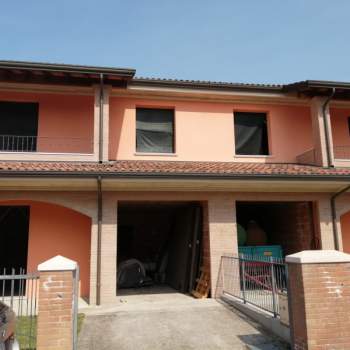 Casa a schiera in vendita a San Possidonio (Modena)