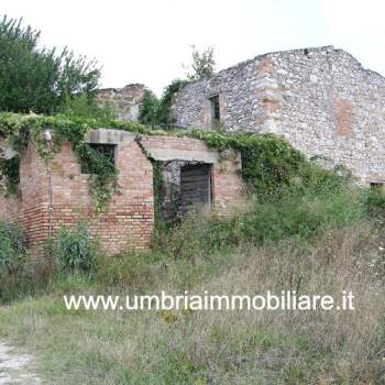 Rustico in vendita a Narni (Terni)