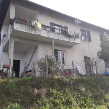 Casa singola in vendita a Bargagli (Genova)