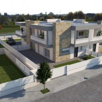 Trifamiliare in vendita a Albignasego (Padova)