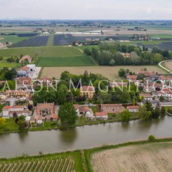 Villa in vendita a Copparo (Ferrara)