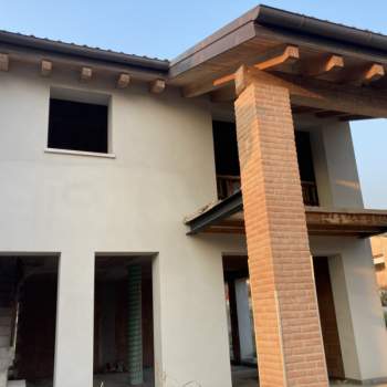 Bifamiliare in vendita a Borso del Grappa (Treviso)