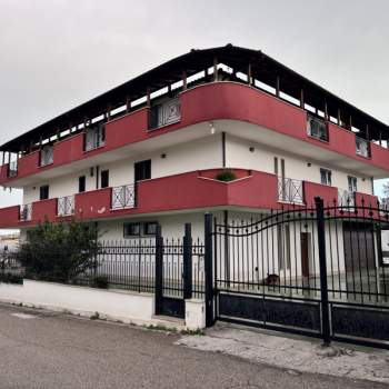 Villa in vendita a Pescara (Pescara)