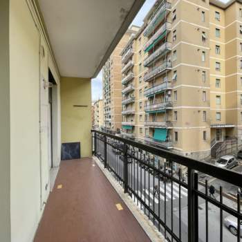 Appartamento in vendita a Campomorone (Genova)