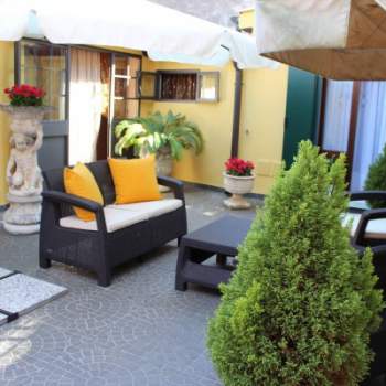 Villa in vendita a Loreo (Rovigo)