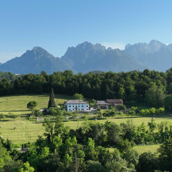 Casa e terreni agricoli