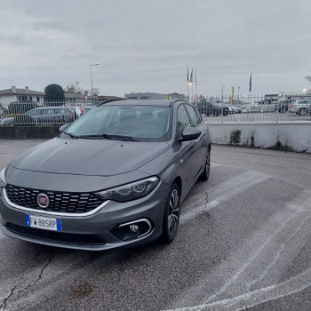 Fiat Tipo Lounge 1.3 Mjt X neopatentati 